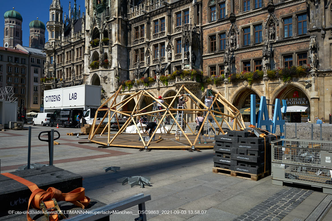 04.09.2021 -IAA - Automobilaustellung auf dem Marienplatz in München