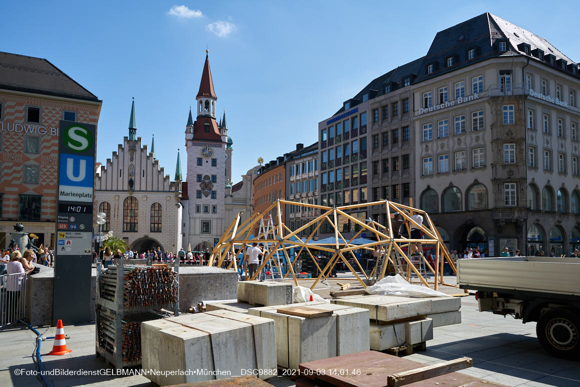 04.09.2021 -IAA - Automobilaustellung auf dem Marienplatz in München