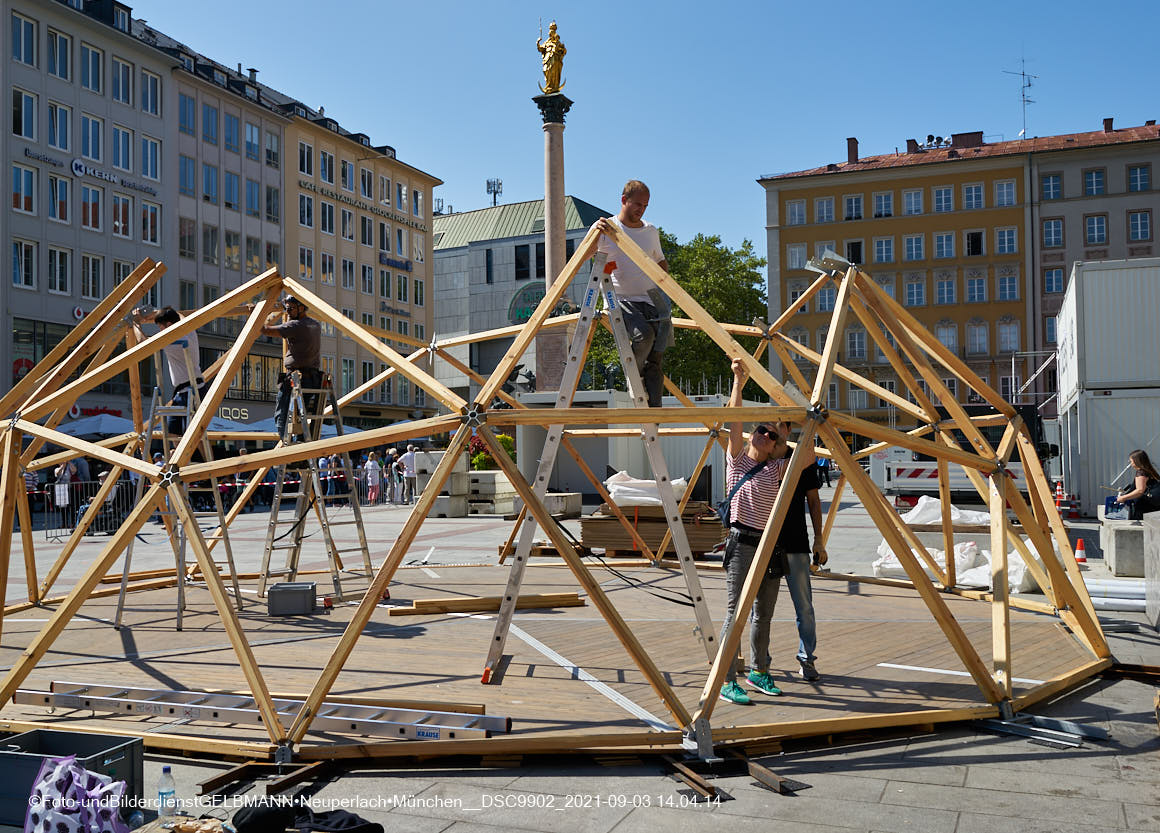 04.09.2021 -IAA - Automobilaustellung auf dem Marienplatz in München