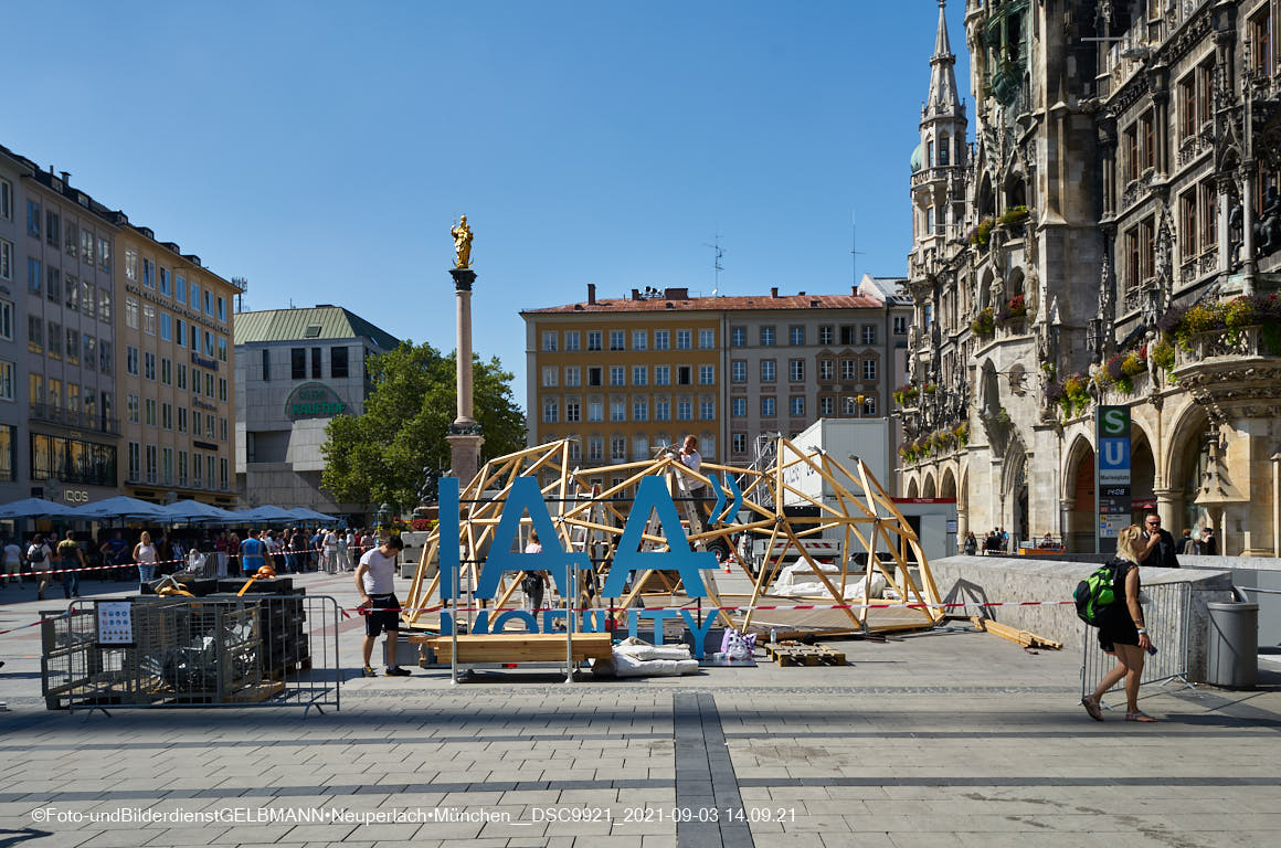 04.09.2021 -IAA - Automobilaustellung auf dem Marienplatz in München