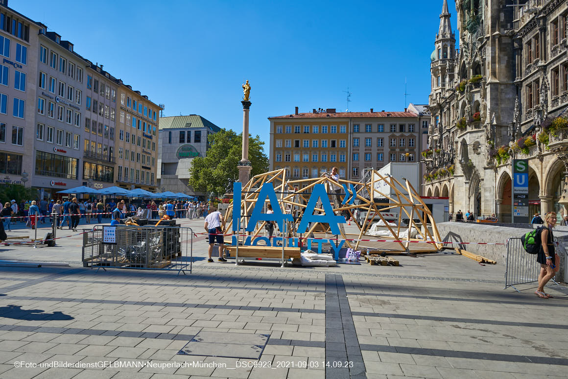 04.09.2021 -IAA - Automobilaustellung auf dem Marienplatz in München