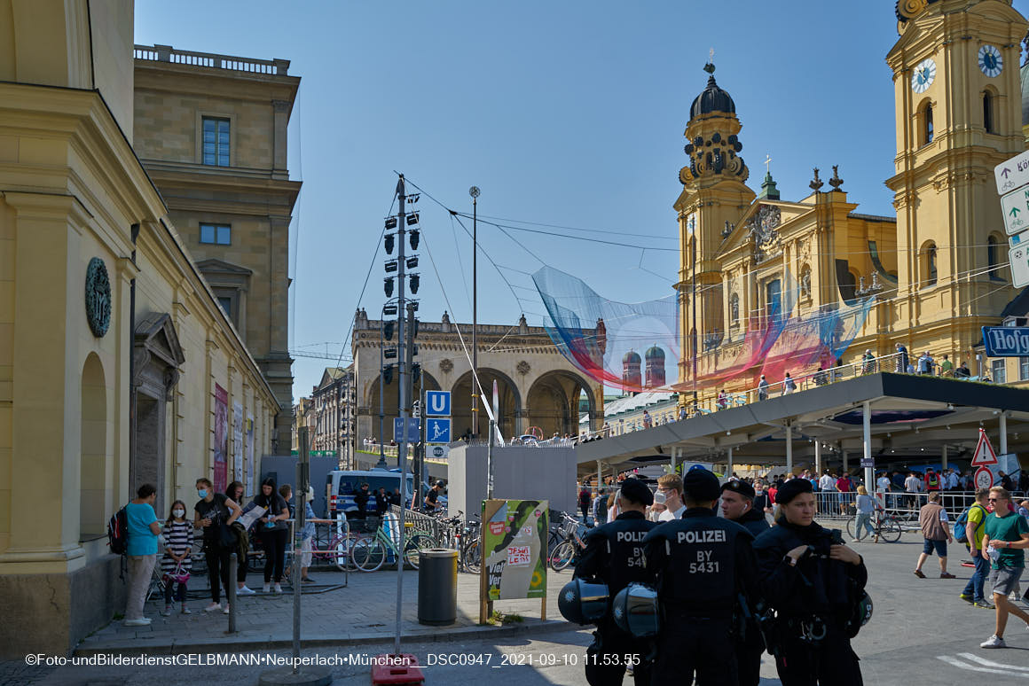 10.09.2021 - IAA auf dem Odeonsplatz
