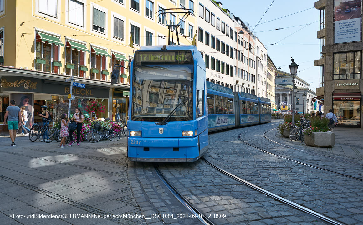 10.09.2021 - IAA auf dem Odeonsplatz