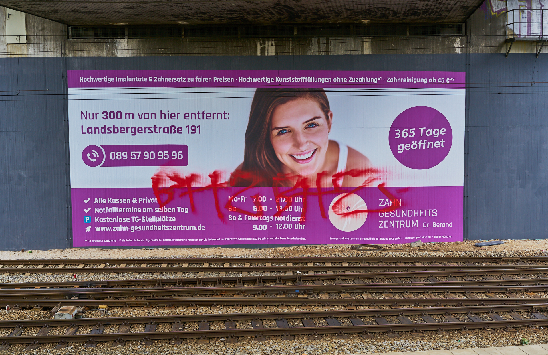 MUENCHEN-GRAFFITI-2017-10-13_GELBMANN_DSC8046.jpg