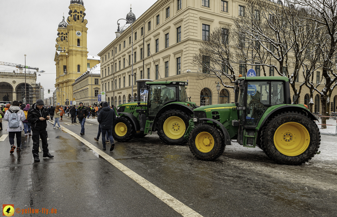 08.01.2024 - Bauerndemo am Odeonsplatz in München