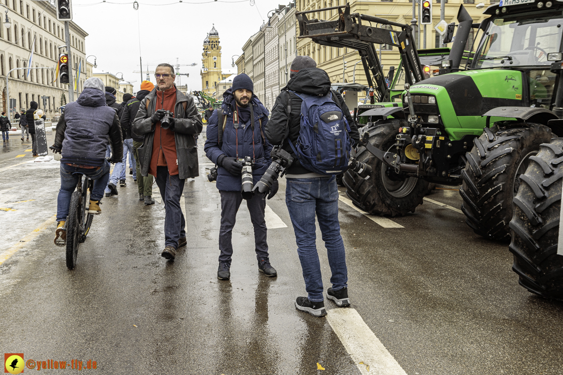 08.01.2024 - Bauerndemo am Odeonsplatz in München