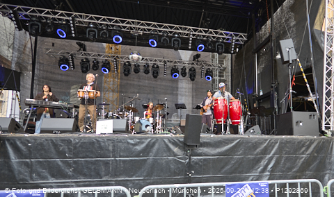 27.09.2025 - Ander Art Festival 2025 am Odeonsplatz