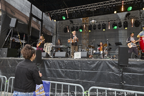 27.09.2025 - Ander Art Festival 2025 am Odeonsplatz