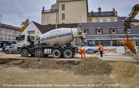 17.10.2025 - TRAM-Gleisbau in der Fürstenrieder Straße in Laim