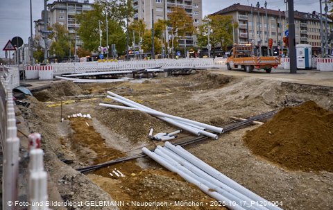 17.10.2025 - TRAM-Gleisbau in der Fürstenrieder Straße in Laim