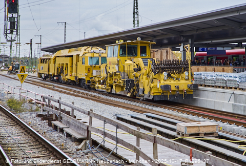 18.10.2025 - Stammstrecken-2 im S-Bahnhof Laim