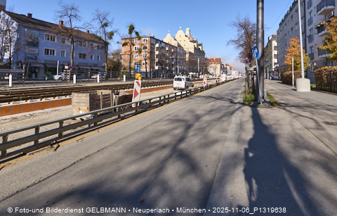17.10.2025 - TRAM-Gleisbau in der Fürstenrieder Straße in Laim