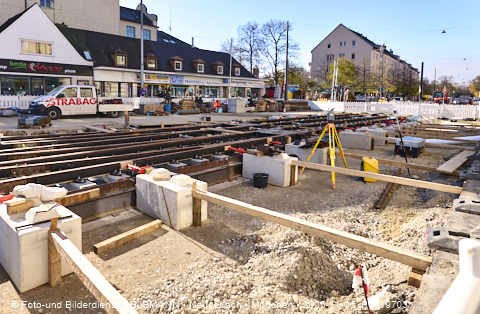 17.10.2025 - TRAM-Gleisbau in der Fürstenrieder Straße in Laim