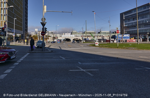 17.10.2025 - TRAM-Gleisbau in der Fürstenrieder Straße in Laim
