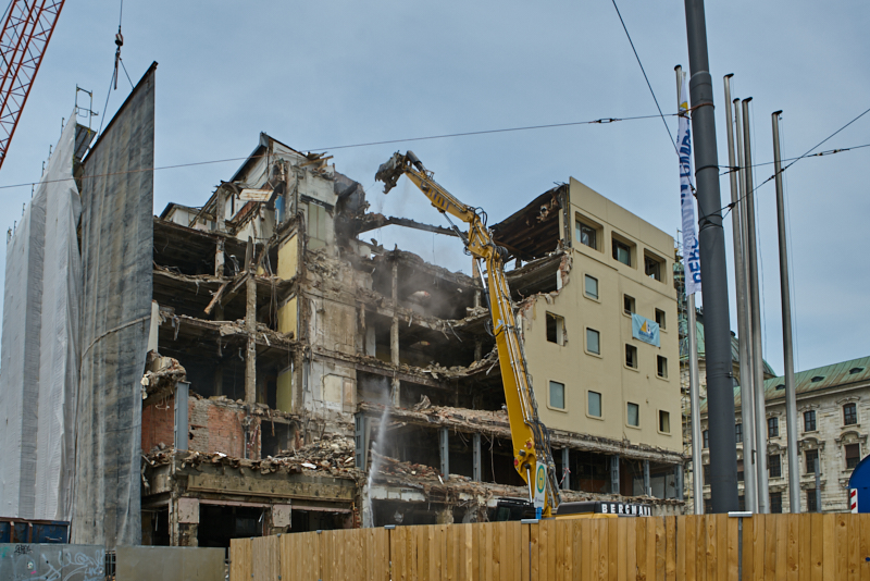 25.05.2019 - Abriss des Hotels Königshof München am Stachus
