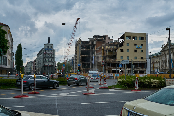 29.05.2019 - Abriss des Luxushotels Königshof in München