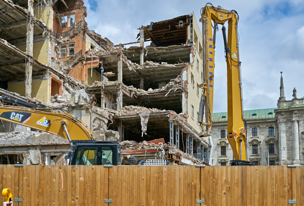 31.05.2019 - Abriss des Hotel Königshof München