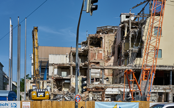 17.06.2019 - Hotel Königshof. Der Abriss geht weiter