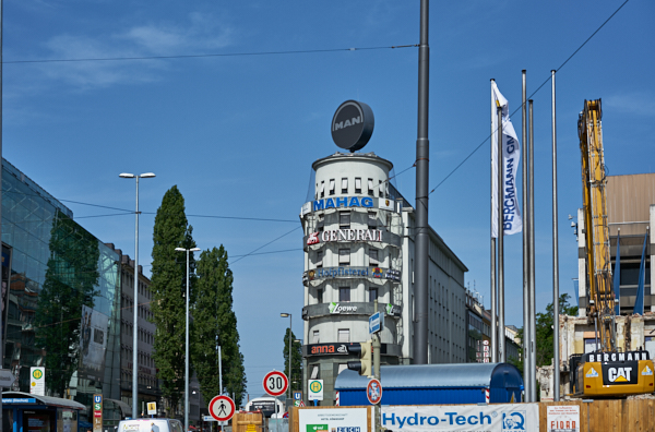 17.06.2019 - Hotel Königshof. Der Abriss geht weiter