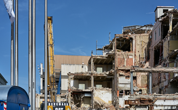 17.06.2019 - Hotel Königshof. Der Abriss geht weiter