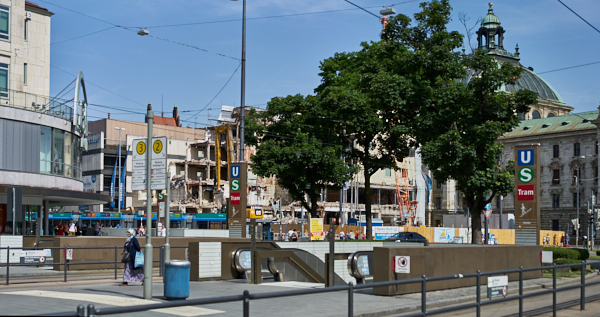 17.06.2019 - Hotel Königshof. Der Abriss geht weiter