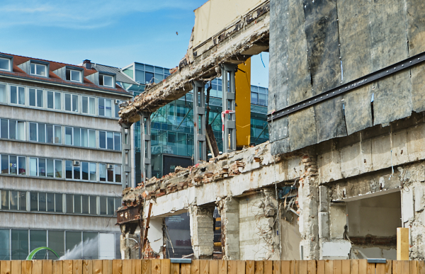 18.06.2019 - Abriss des Hotels Königshof in München.