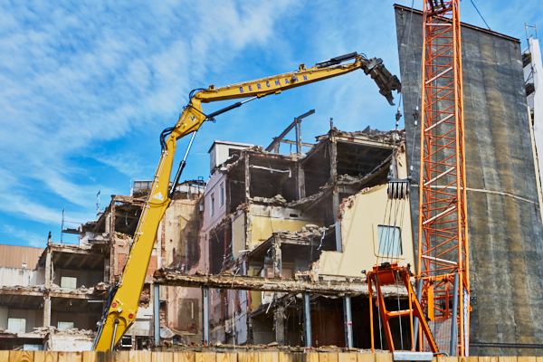 18.06.2019 - Abriss des Hotels Königshof in München.