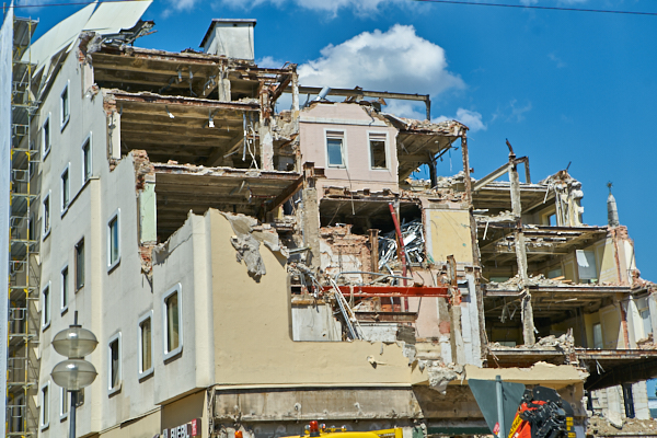 19.06.2019 - Abriss Hotel Königshof in München