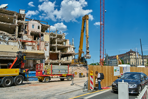 19.06.2019 - Abriss Hotel Königshof in München