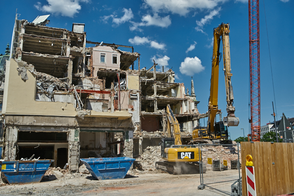 19.06.2019 - Abriss Hotel Königshof in München