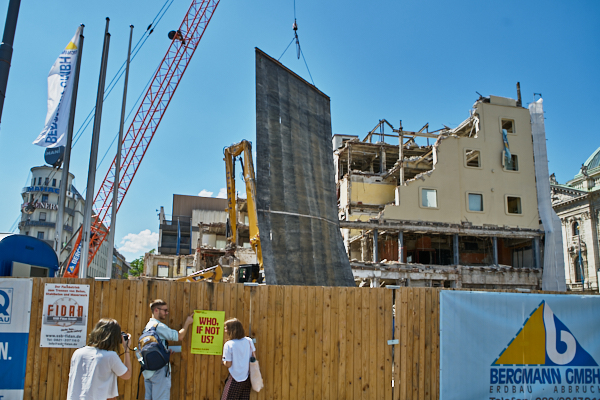 19.06.2019 - Abriss Hotel Königshof in München