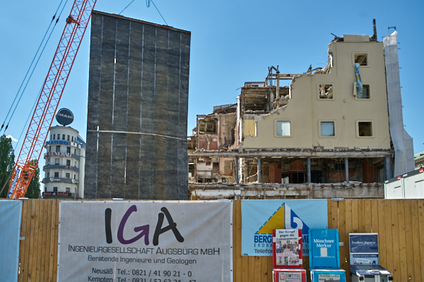 19.06.2019 - Abriss Hotel Königshof in München