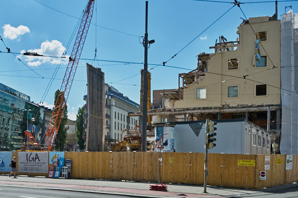 19.06.2019 - Abriss Hotel Königshof in München