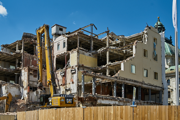 19.06.2019 - Abriss Hotel Königshof in München