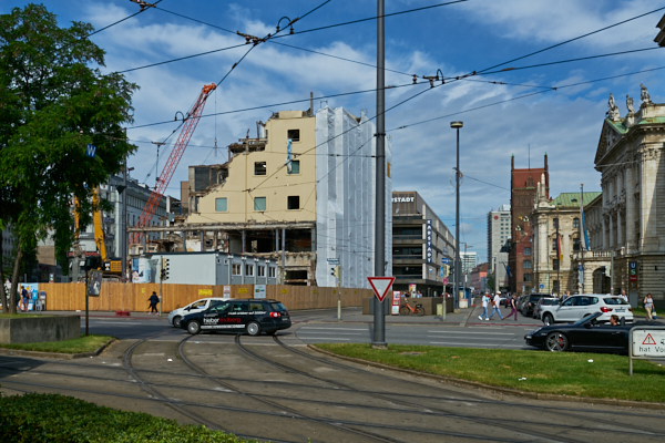 21.06.2019 - Abriss des Hotel Königshof München am Stachus