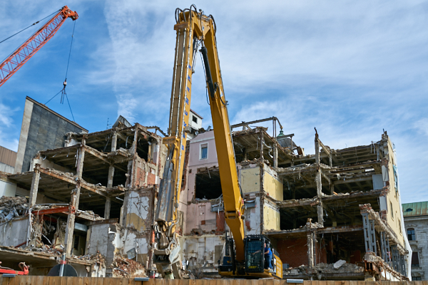 21.06.2019 - Abriss des Hotel Königshof München am Stachus