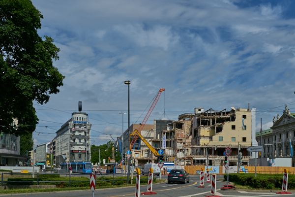 21.06.2019 - Abriss des Hotel Königshof München am Stachus