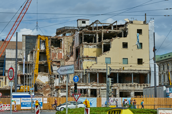21.06.2019 - Abriss des Hotel Königshof München am Stachus