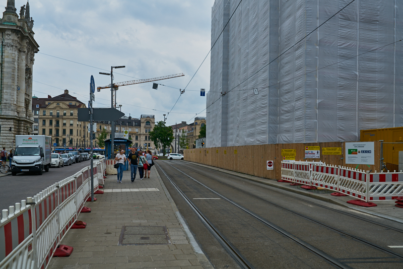 22.06.2019 - Abriss des Luxushotels Königshof am Münchner Stachus