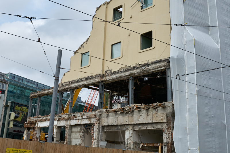 22.06.2019 - Abriss des Luxushotels Königshof am Stachus München