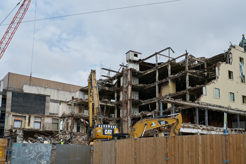 22.06.2019 - Abriss des Luxushotels Königshof am Stachus München