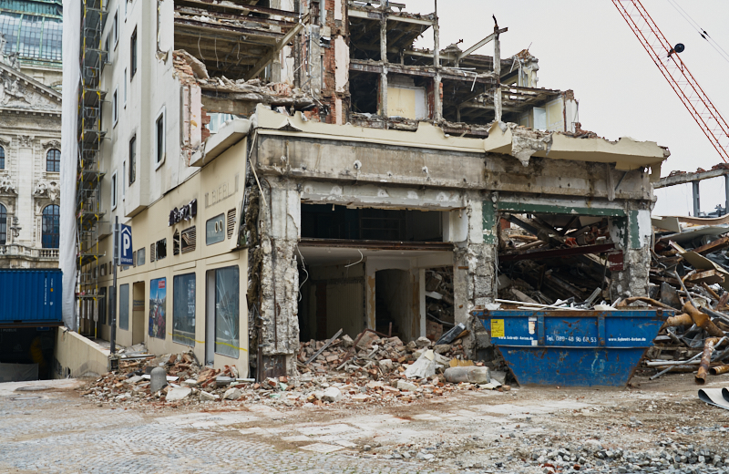 22.06.2019 - Abriss des Luxushotels Königshof am Stachus München