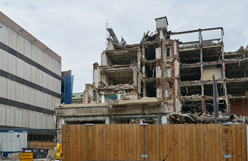 22.06.2019 - Abriss des Luxushotels Königshof am Stachus München