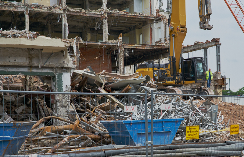 22.06.2019 - Abriss des Luxushotels Königshof am Stachus München