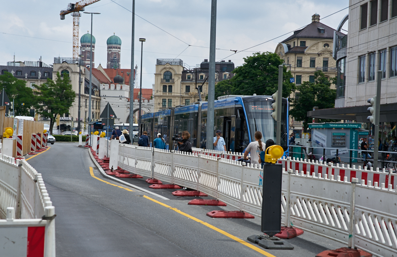 22.06.2019 - Abriss des Luxushotels Königshof am Stachus München
