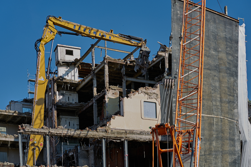 24.06.2019 - Der Abriss des Hotels Köniogshof München am Stachus