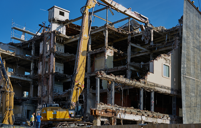 24.06.2019 - Der Abriss des Hotels Köniogshof München am Stachus