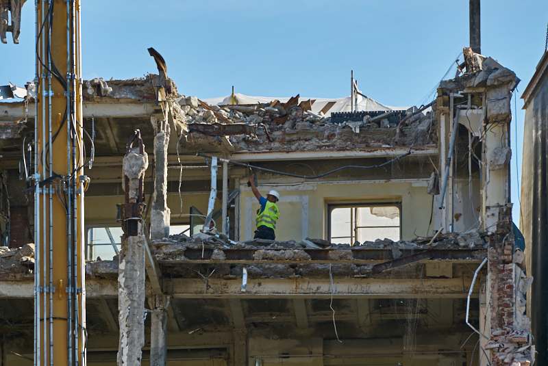 24.06.2019 - Der Abriss des Hotels Köniogshof München am Stachus