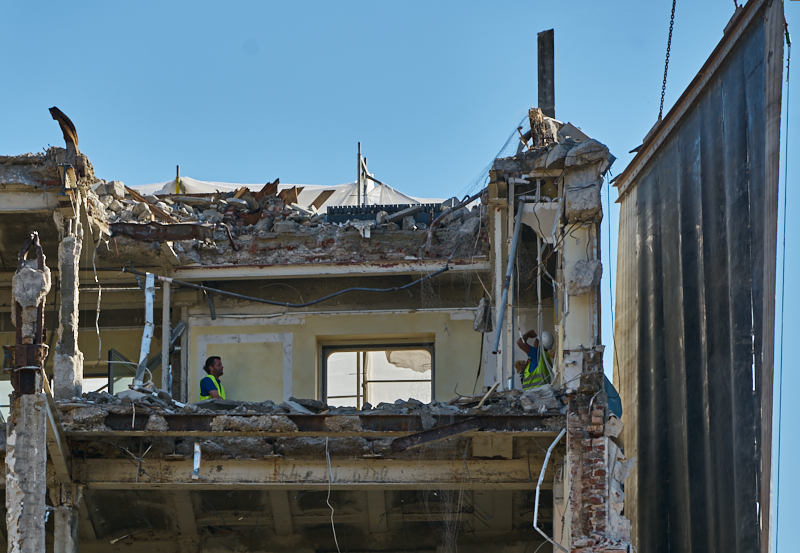 24.06.2019 - Der Abriss des Hotels Köniogshof München am Stachus