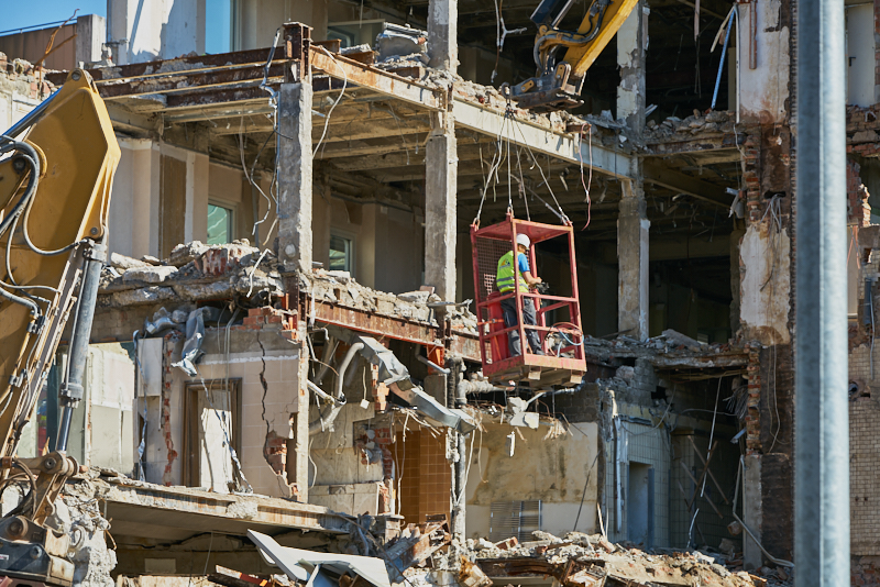 24.06.2019 - Der Abriss des Hotels Köniogshof München am Stachus